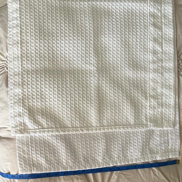 WHITE VALANCE WAFFLE WEAVE TEXTURE LIGHT FILTER WINDOW CURTAIN CURTAIN 57" x 19" - Picture 4 of 7